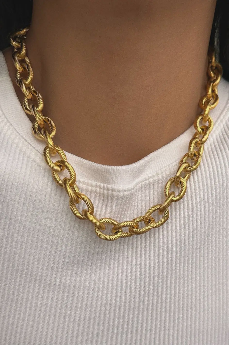 Verona Link Necklace