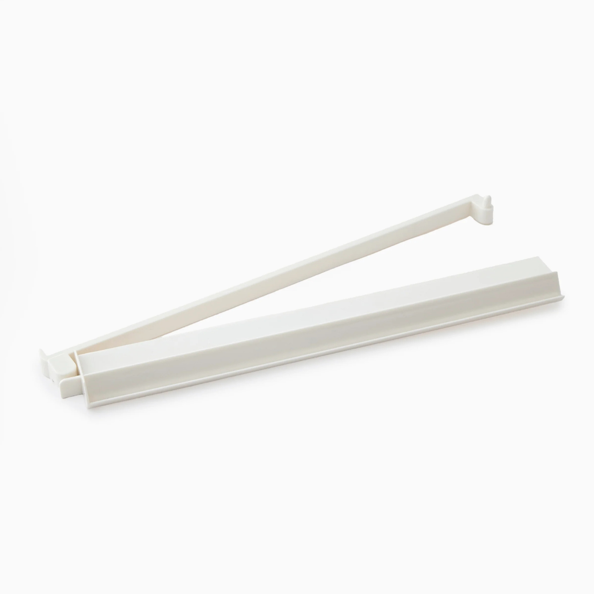 White Acrylic Mahjong Rack & Pusher Set